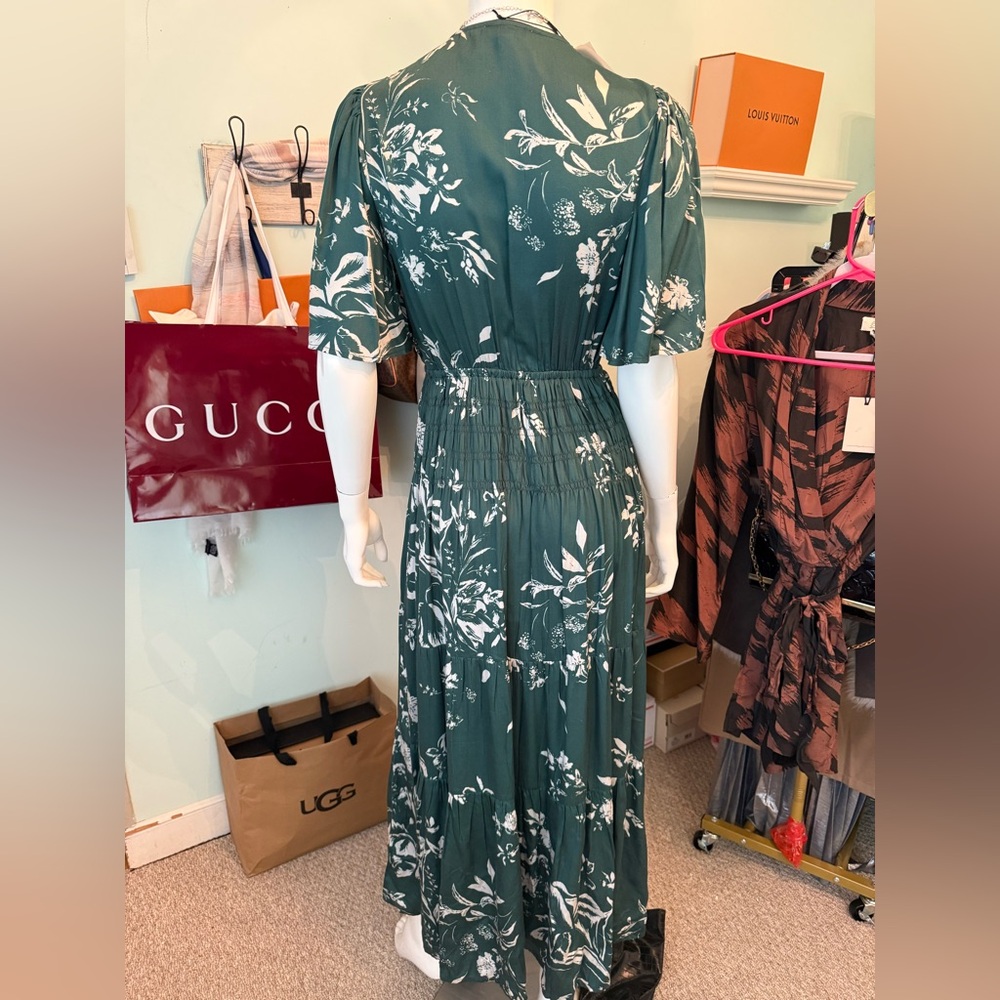 Green floral dress size small - Picture 8 of 11